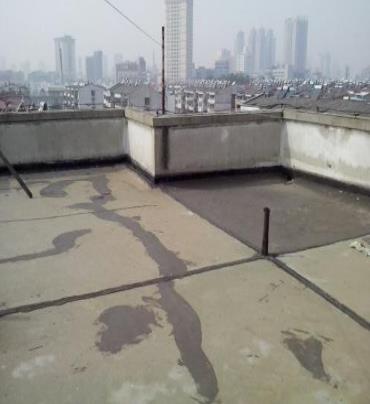 溧阳漏水维修 楼顶漏水是什么原因，楼顶漏水维修方法是什么?